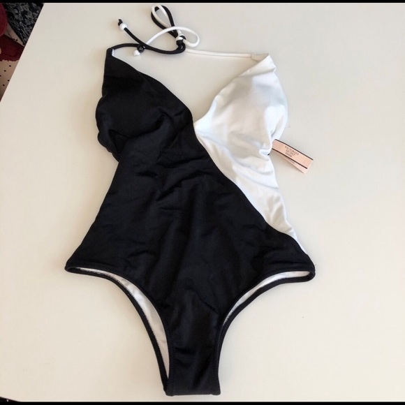 NWT Victoria’s Secret swimsuit - Picture 2 of 6
